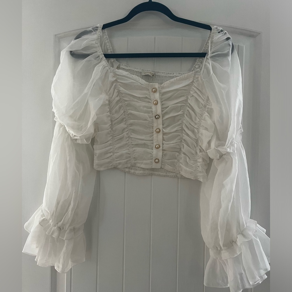O. Vianca Runched sheffond white cropped top